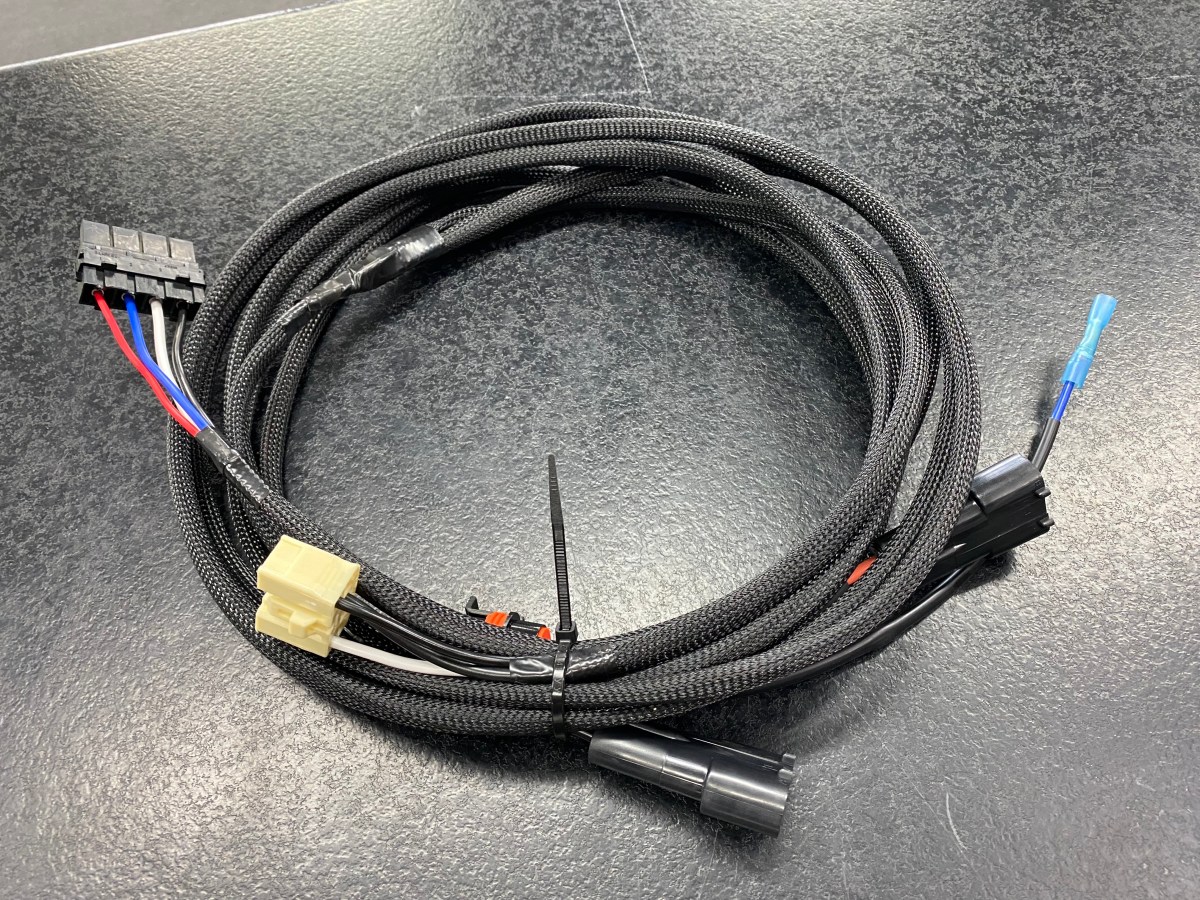 RICHARDS AUTO LC300 ELECTRIC BRAKE PLUG AND PLAY HARNESS ONLY TO